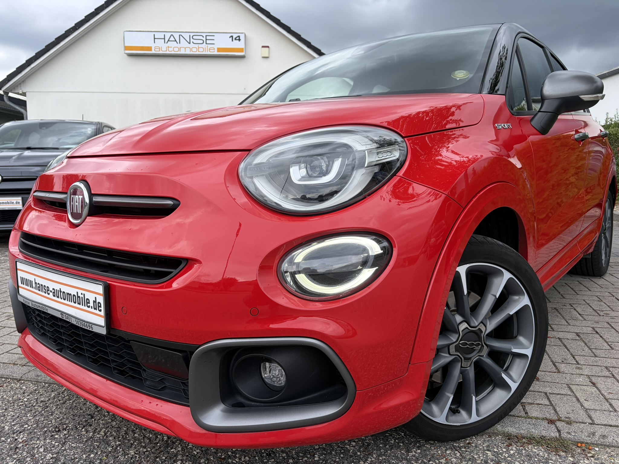 Roter Fiat 500X Sport